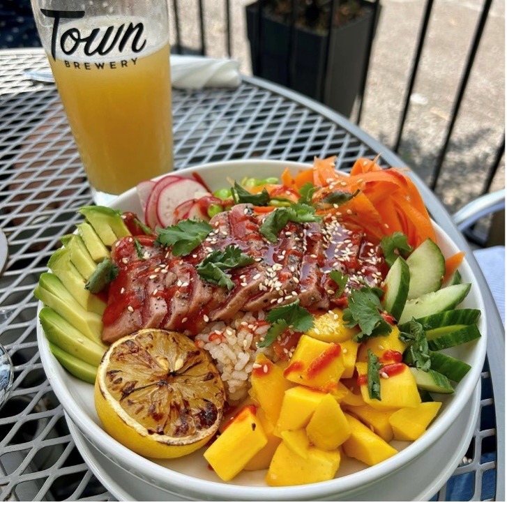 Poke bowl from the Jester's Court with a beer from Town Brewery.